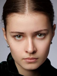 Полина Суворова