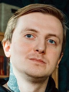 Роман Брызгалов