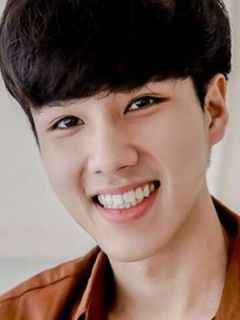 Трай Нимтават