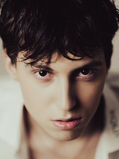 Максим Далекорей