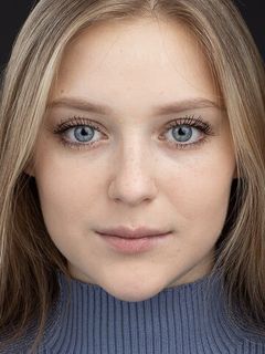 Полина Доманова