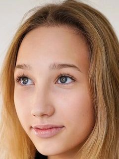 Алина Андрианова