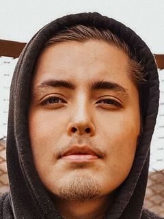 Инти Замора Собрадо