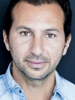 Лоран Акнен