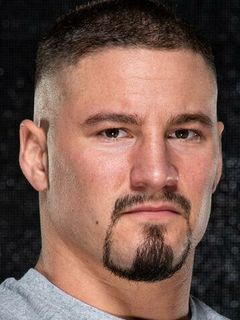 Брон Брейккер