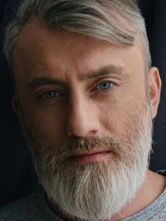 Владимир Цупка