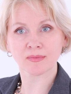 Елена Романова