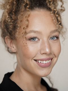 София Сучкова 