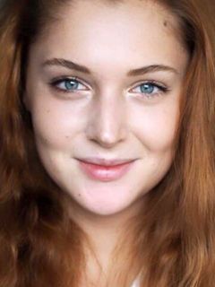 Арина Семенова