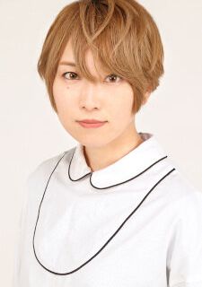 Минами Хината