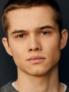 Рузиль Минекаев