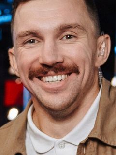 Василий Артемьев