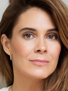 Джули Перро