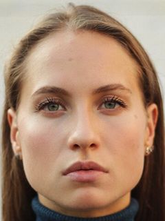 Юлия Абрамова