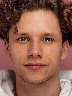 Вадим Казаков