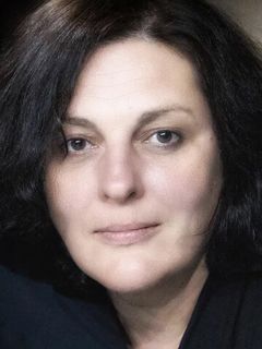 Ксения Хмыз