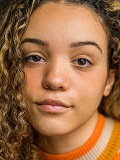 Мария Альмейда