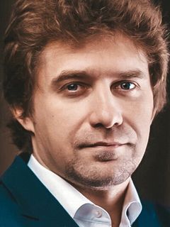 Дмитрий Лобанов