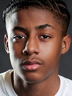 Кеннет Дион Джонсон