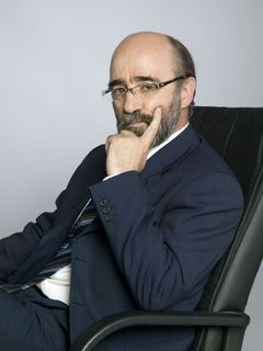 Алекс Ангуло