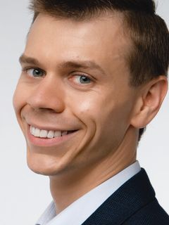 Дмитрий Жуковец