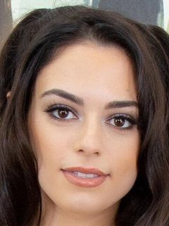 София Бернс