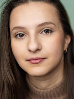 Ellie Henry