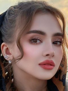 Кристина Рустамова