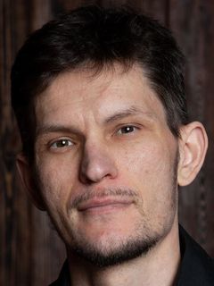 Николай Петров