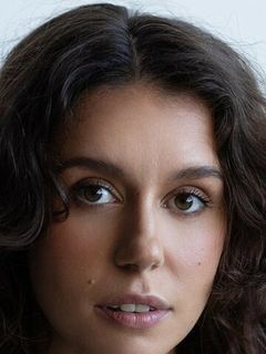 Джейд Николсон-Лэмб