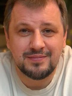 Денис Матвеев