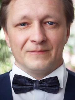 Алексей Иванов