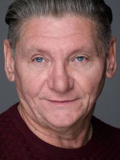 Эдуард Сажин