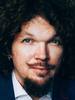 Вячеслав Назаров