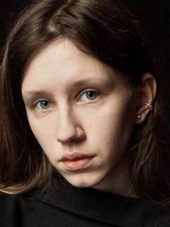 Полина Романова