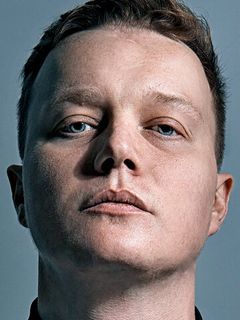 Евгений Карелинов