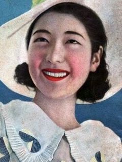 Санаэ Такасуги