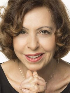 Стела Фрейташ