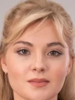 Александра Иванова