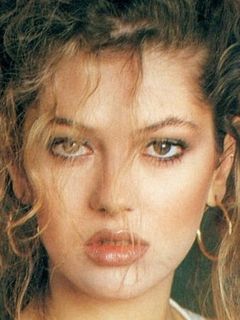 Джессика Мур