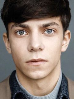 Арсений Вейс