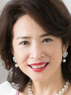 Ёсико Накада