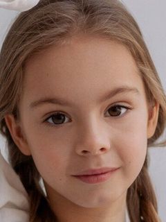 Александра Белова