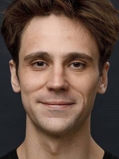 Антон Власов