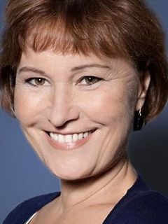 Селин Монсарра