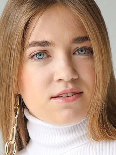 Анастасия Комарова
