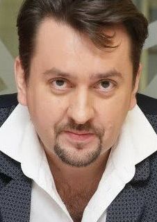 Максим Котов
