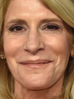 Мэри Джо Марки