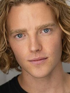 Daniel Lough