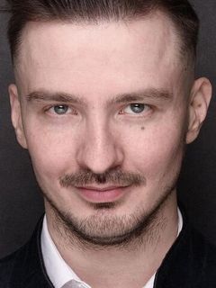 Михаил Апальков 